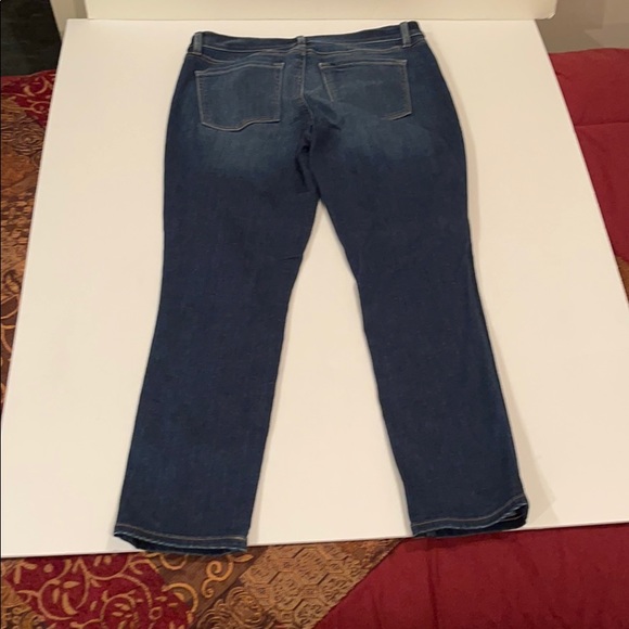 Ann Taylor Loft Modern Skinny Crop Jeans - Picture 15 of 16
